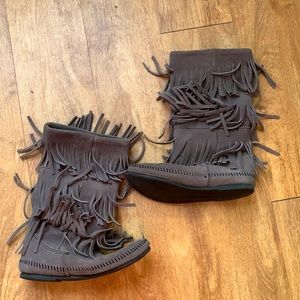 Grey Minnetonka moccasin boots